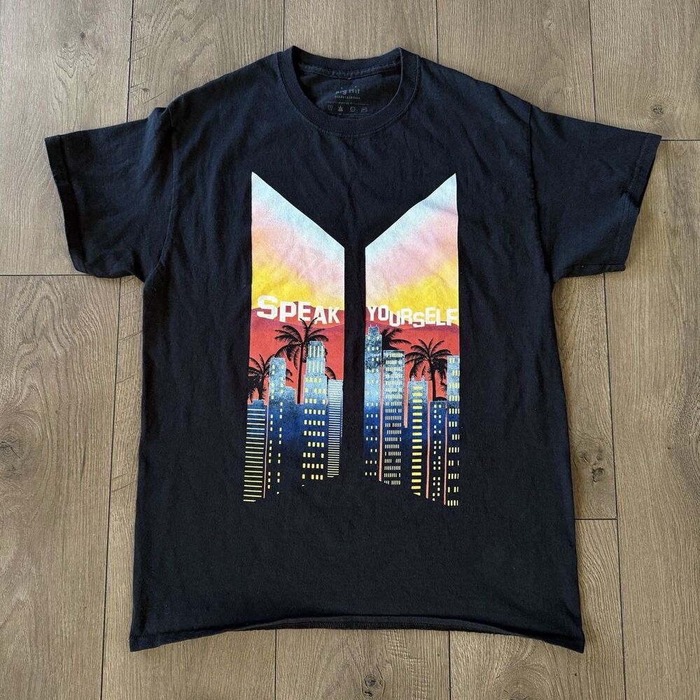 Big Hit BTS Speak Yourself Tour Pop Up Store LA City Of Angels Size M T Shirt